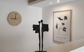 Garitsa Apartments B